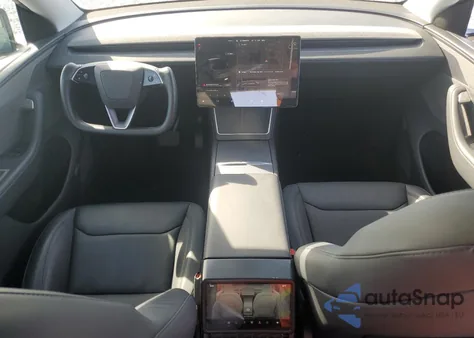 2026 Tesla Model Y из США, поврежденный, VIN 7SAYGDEE8TA385811